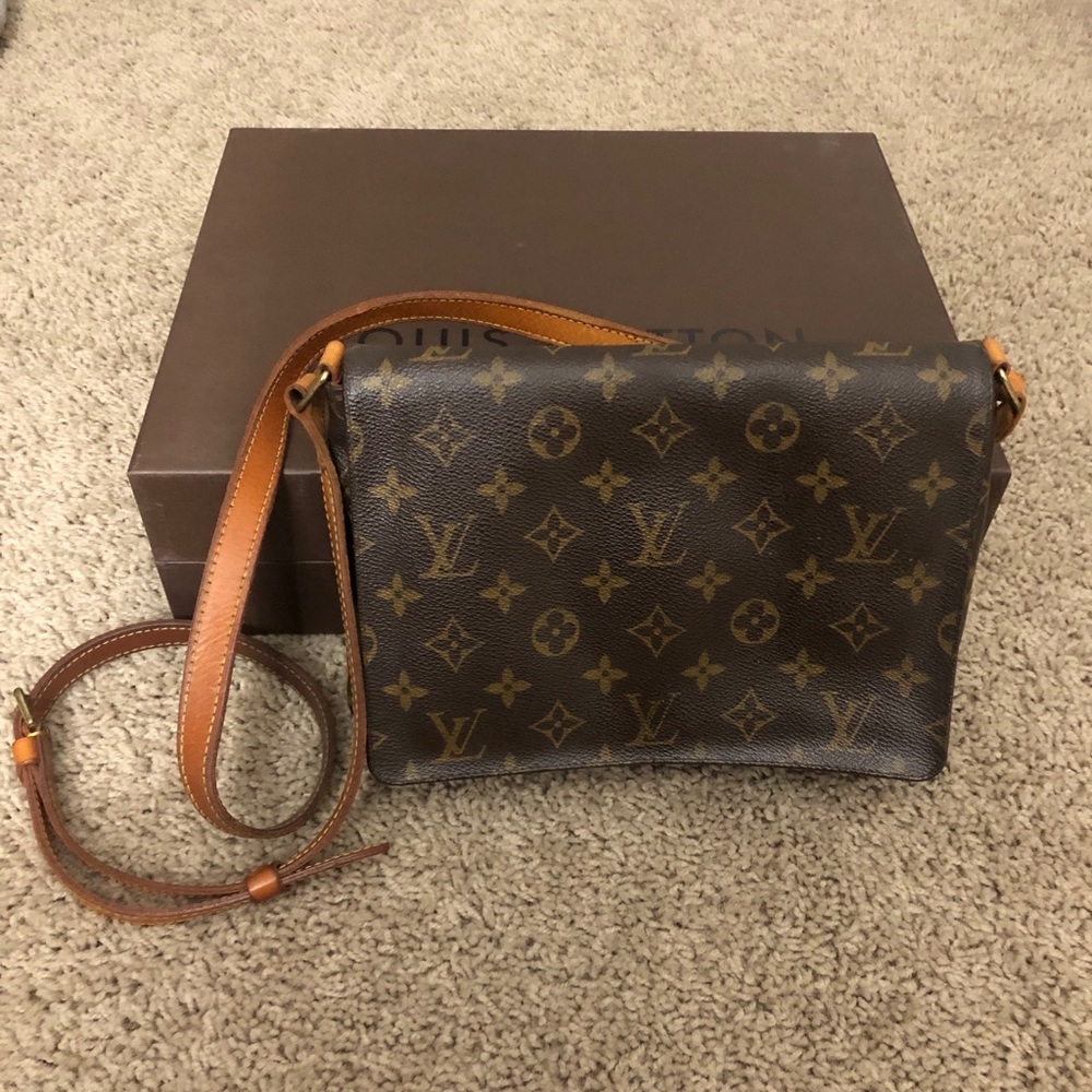 Louis Vuitton Crossbody